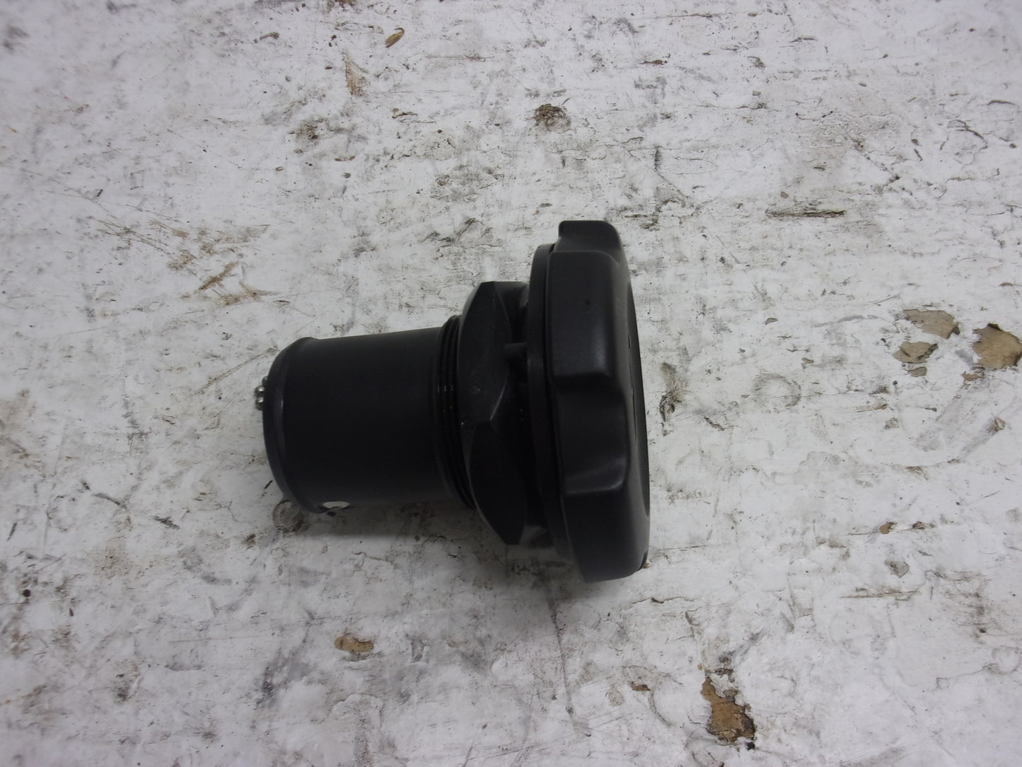 Yamaha Waverunner 1997-2003 XL , SUV Oil Filler Cap & Neck # GJ3-U778B-00-00