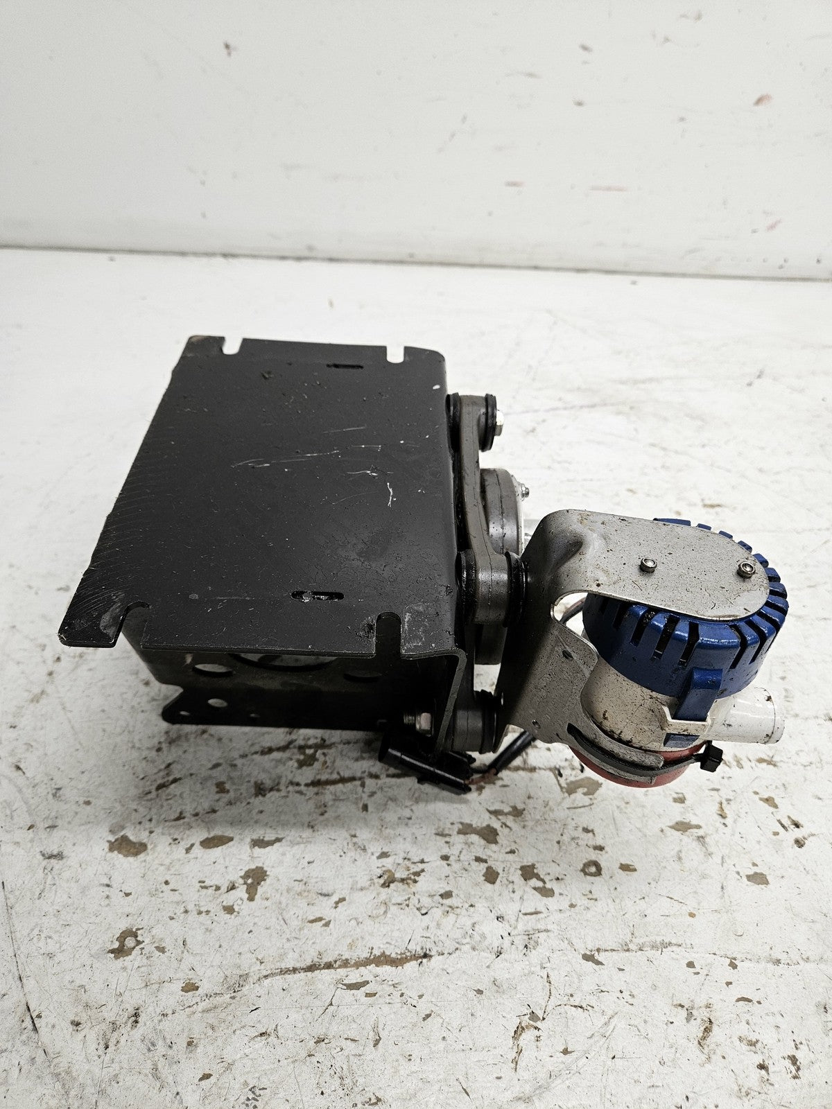 Sea Doo Bombardier 1998-2003 XP OEM Complete Shaft Support Assembly # 272000136