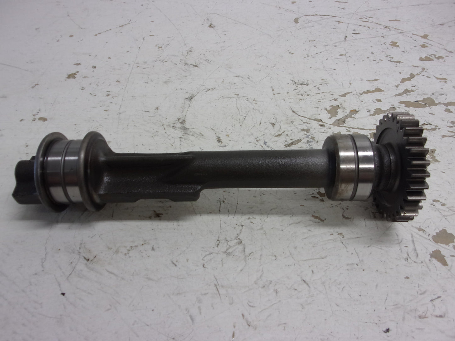 Honda  Aquatraxx 2002-2007 R-12 R-12X F-12 F-12X RH Balancer Shaft 13411-HW1-670
