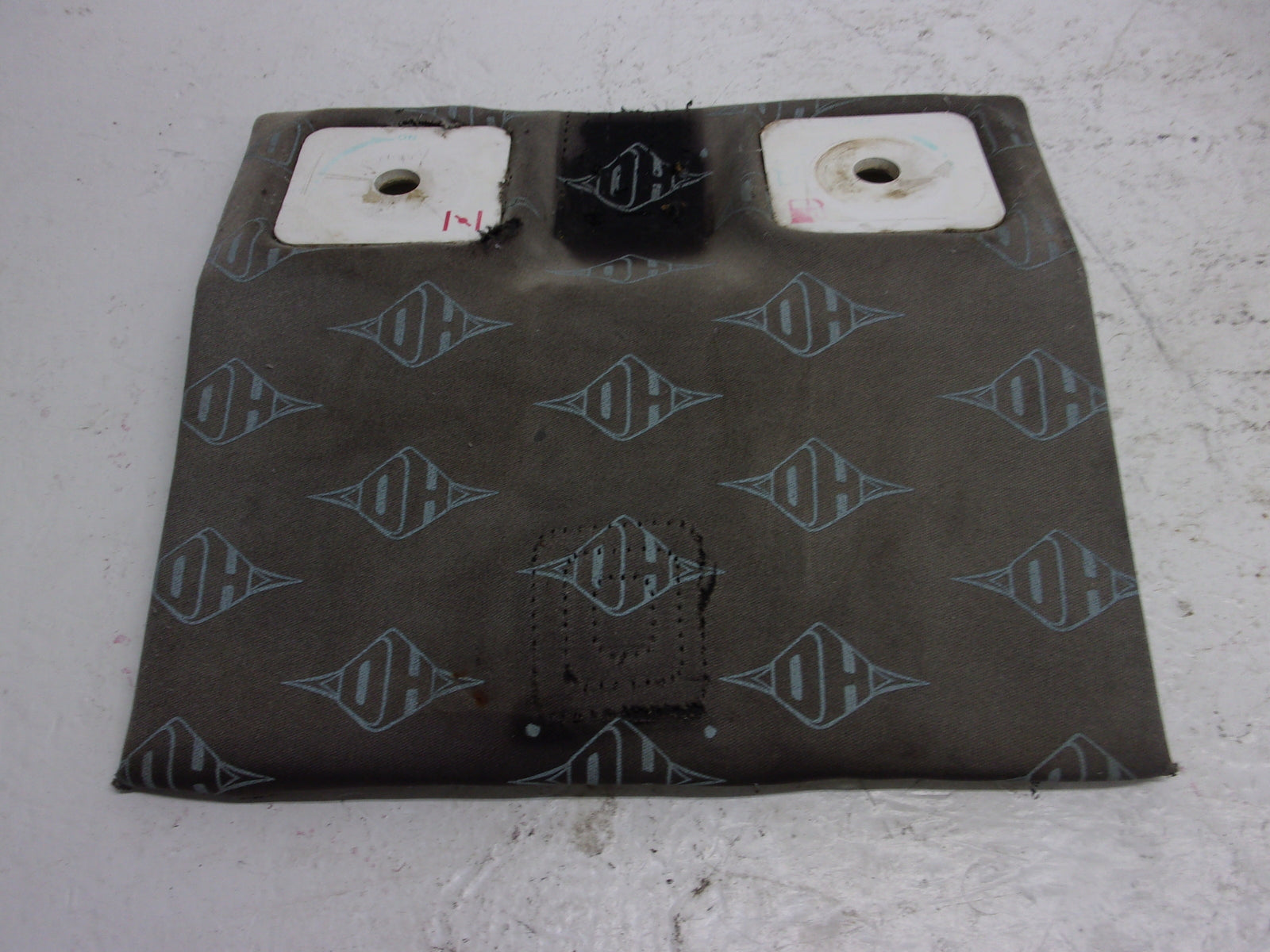 Kawasaki Jet Ski 1992-1998 750 SX SXI OEM Center Deck Pad Part# 39156-3752-PJ