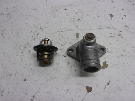 Polaris Snowmobile 2009-2012 RMK Switchback Indy OEM Thermostat + Cover 5136512