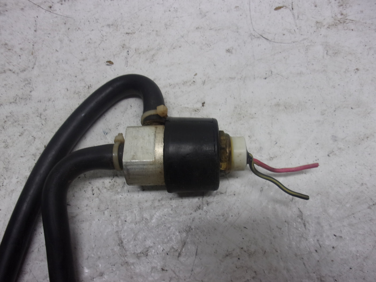 Kawasaki Jet Ski 1992-1995 750SX OEM Ignition Holder Assembly Part# 14079-3707