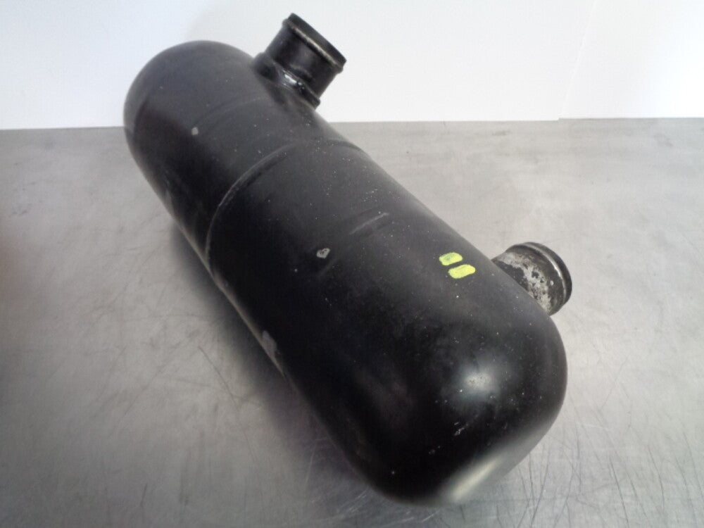 Yamaha Wave Blaster II WB2 760 1996-1997 Water Box Lock Muffler GK5-67550-00-00