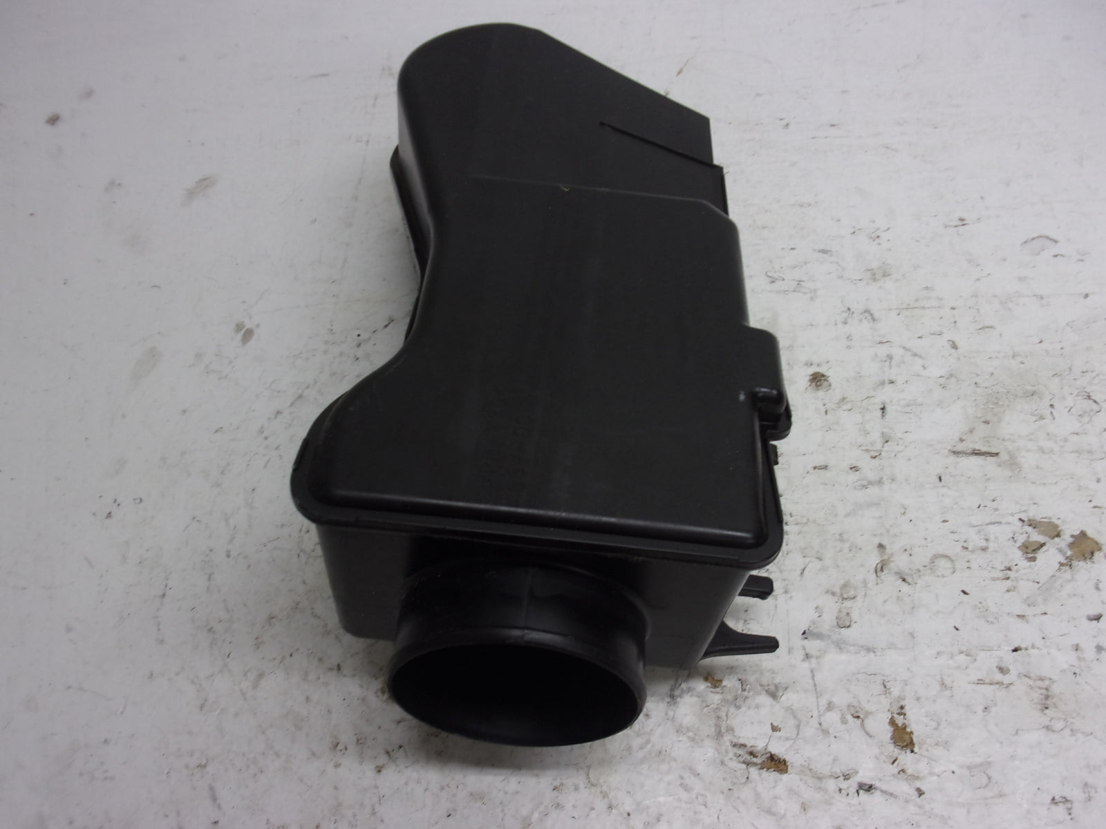 Yamaha WaveRunner 1999-2005 XL XLT XA OEM Air Intake Part# 66V-14440-00-00