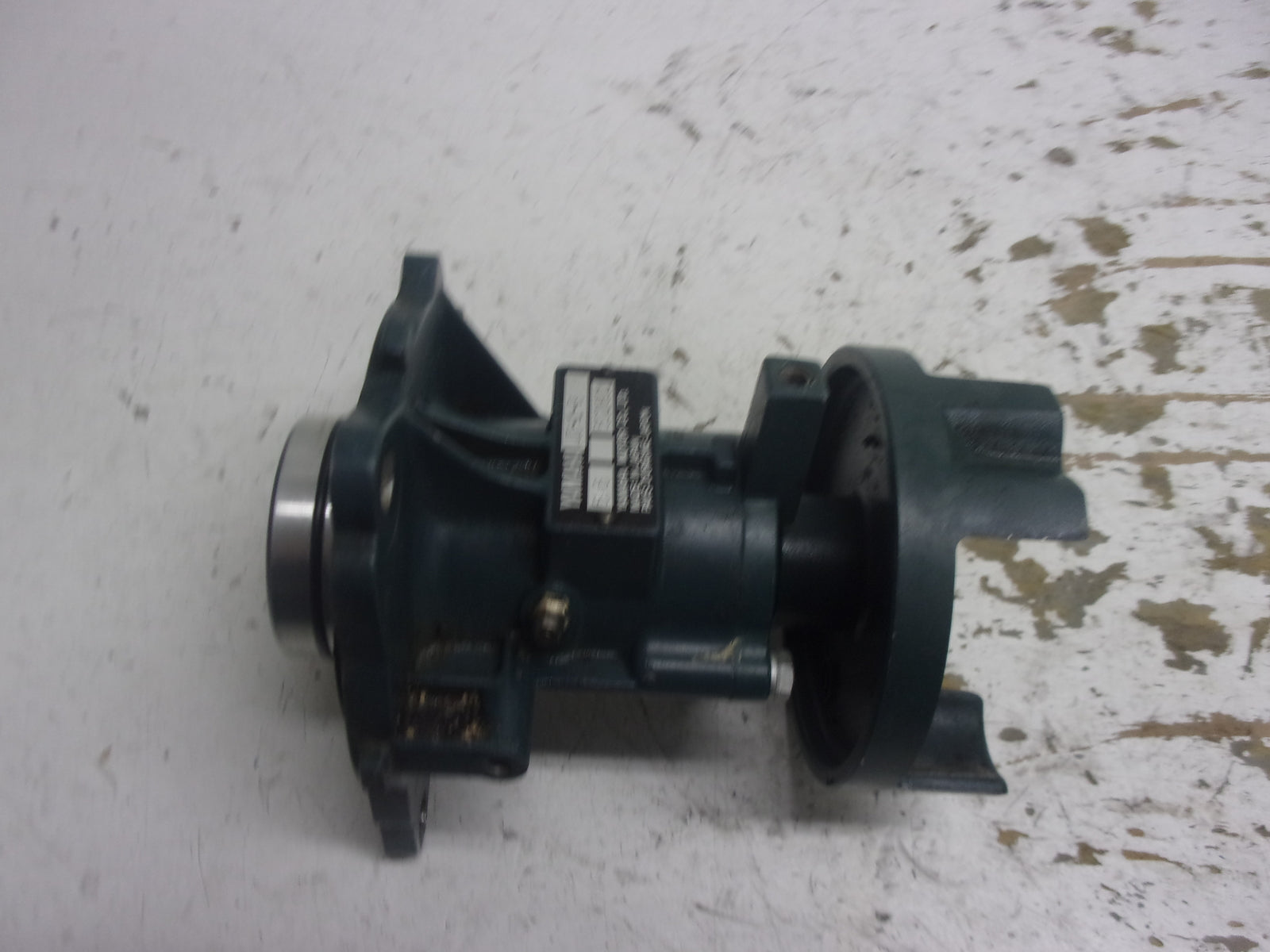 Yamaha 1989-1991 WaveRunner / Jammer Bearing Housing + Coupler # 6K8-45331-00-94