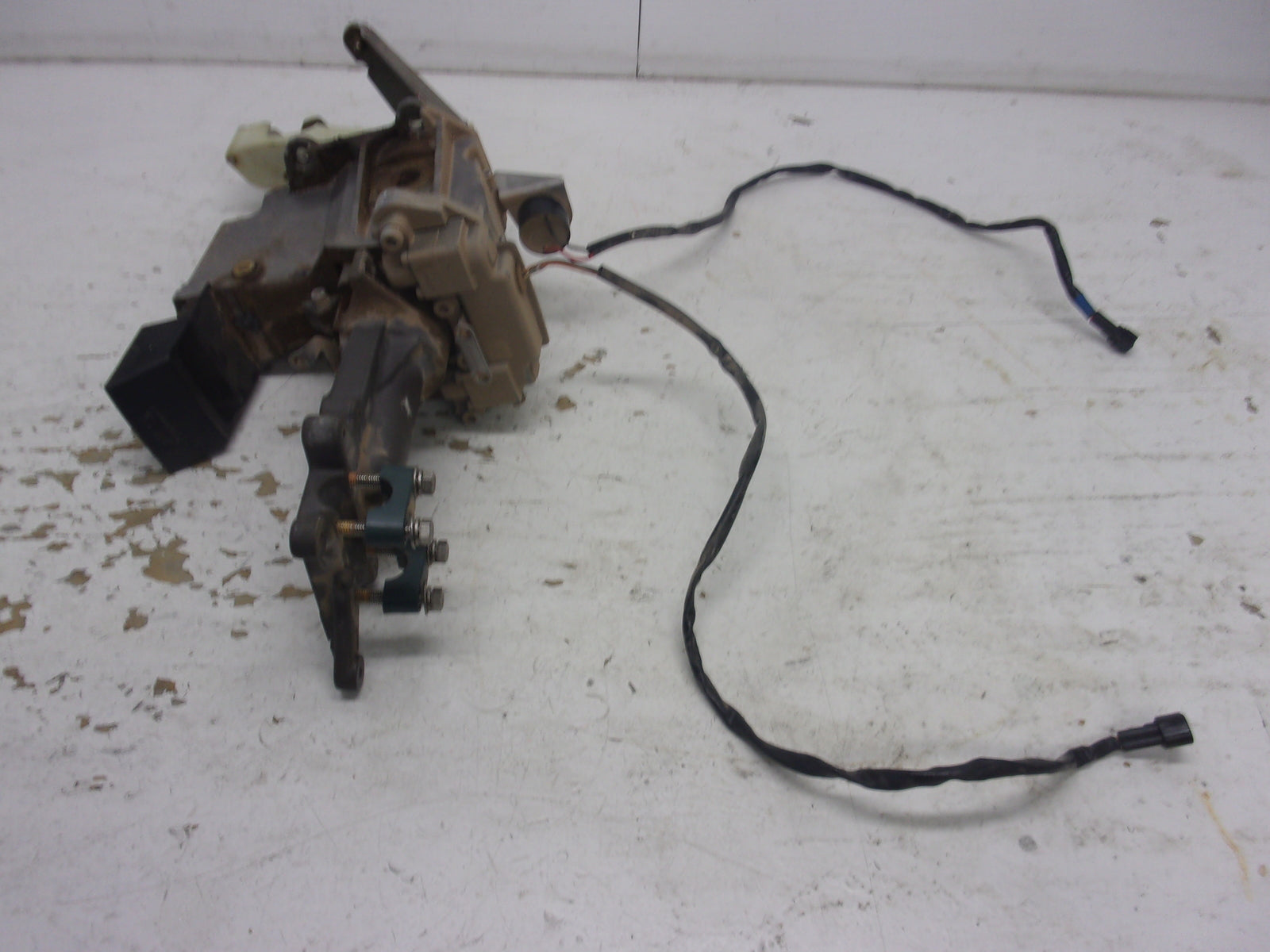 Yamaha Waverunner 2005 FX FXHO OEM Master Steering Assembly # F1S-61400-02-00