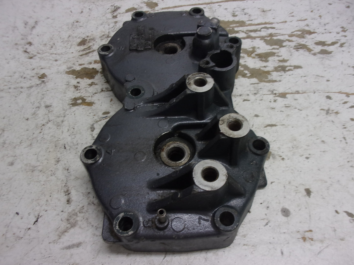 Yamaha Waverunner 1990-1996 SuperJet VXR 650 OEM Cylinder Head # 6R7-11111-00-94