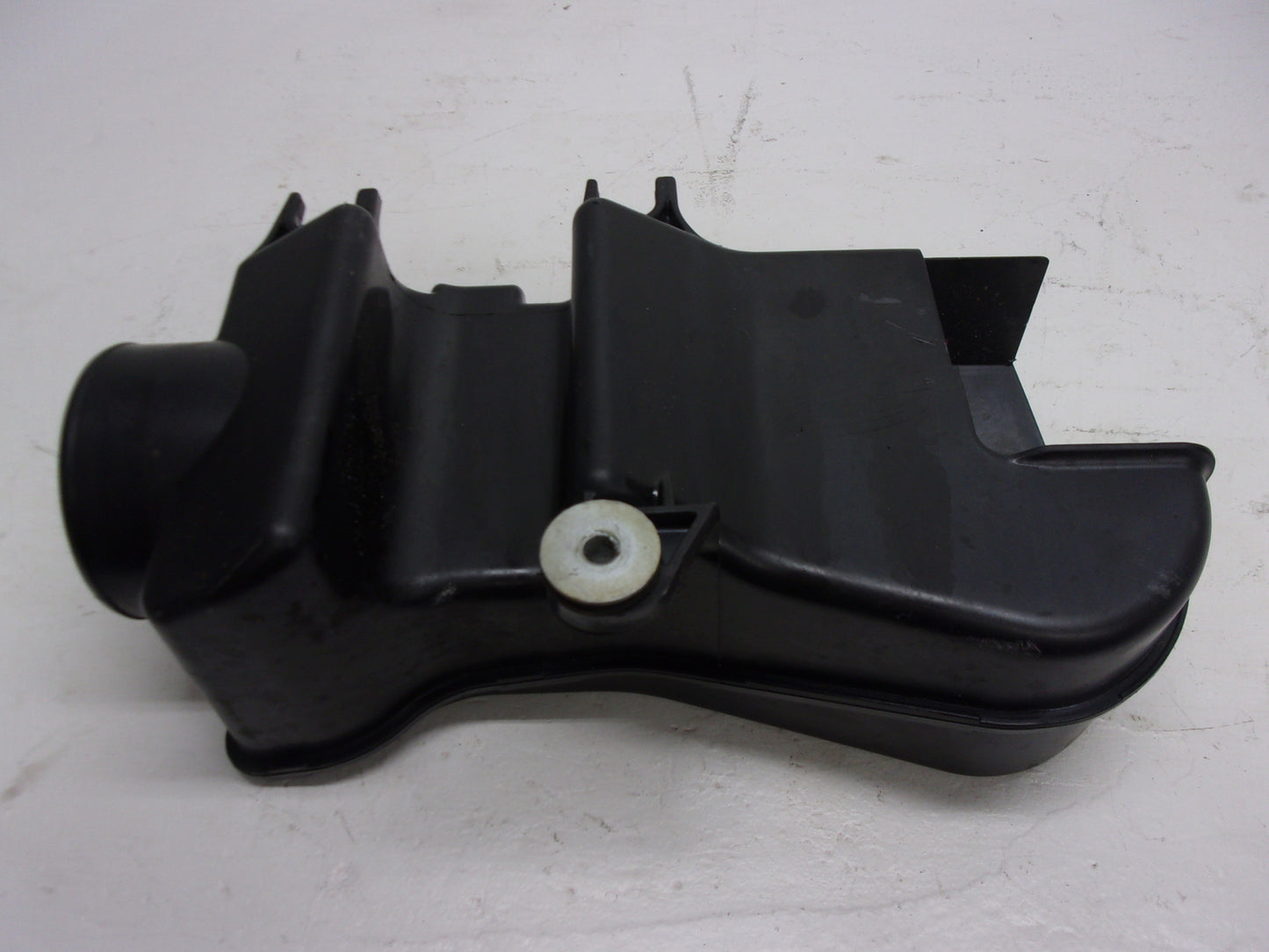 Yamaha WaveRunner 1999-2005 XL XLT XA OEM Air Intake Part# 66V-14440-00-00