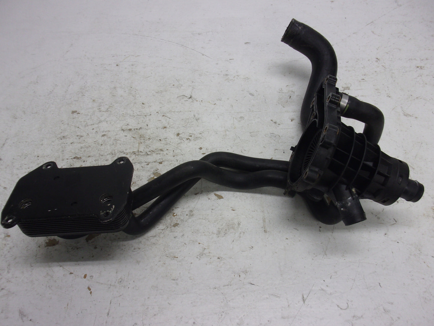Sea Doo Bombardier 2002 GTX 4-Tec OEM Oil Cooler + Water Pump Housing 290922685