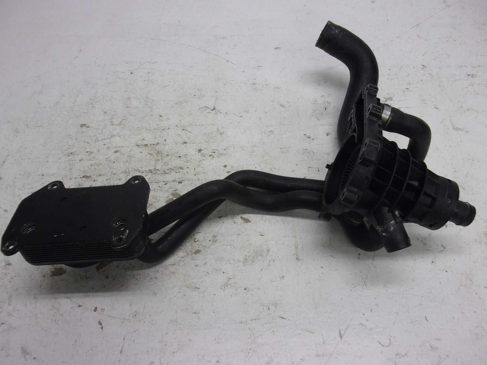 Sea Doo Bombardier 2002 GTX 4-Tec OEM Oil Cooler + Water Pump Housing 290922685
