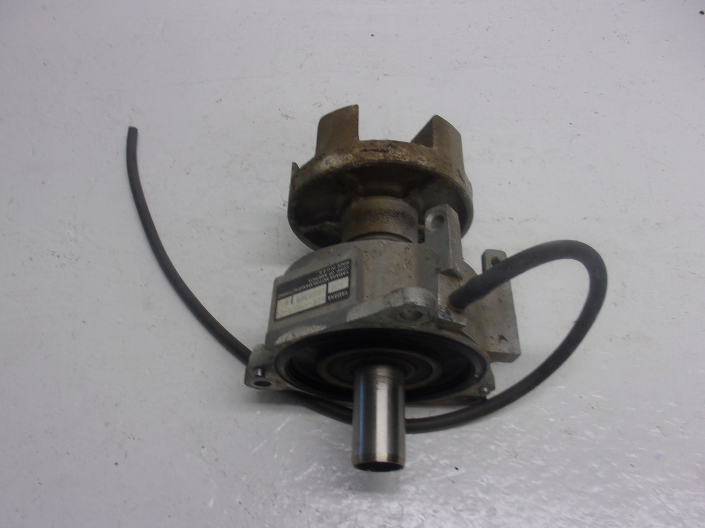 Yamaha Waverunner 2005 FX HO OEM Bearing Housing + Coupler Part# 61X-45332-03-94