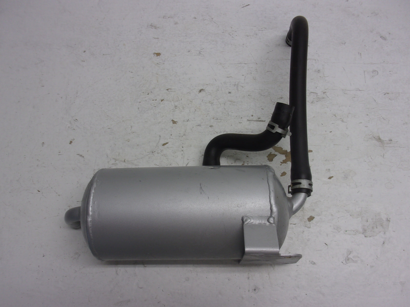 Kawasaki Jet Ski 2004-2017 STX-12F/15F Ultra OEM Oil Tank Assembly # 52001-3738