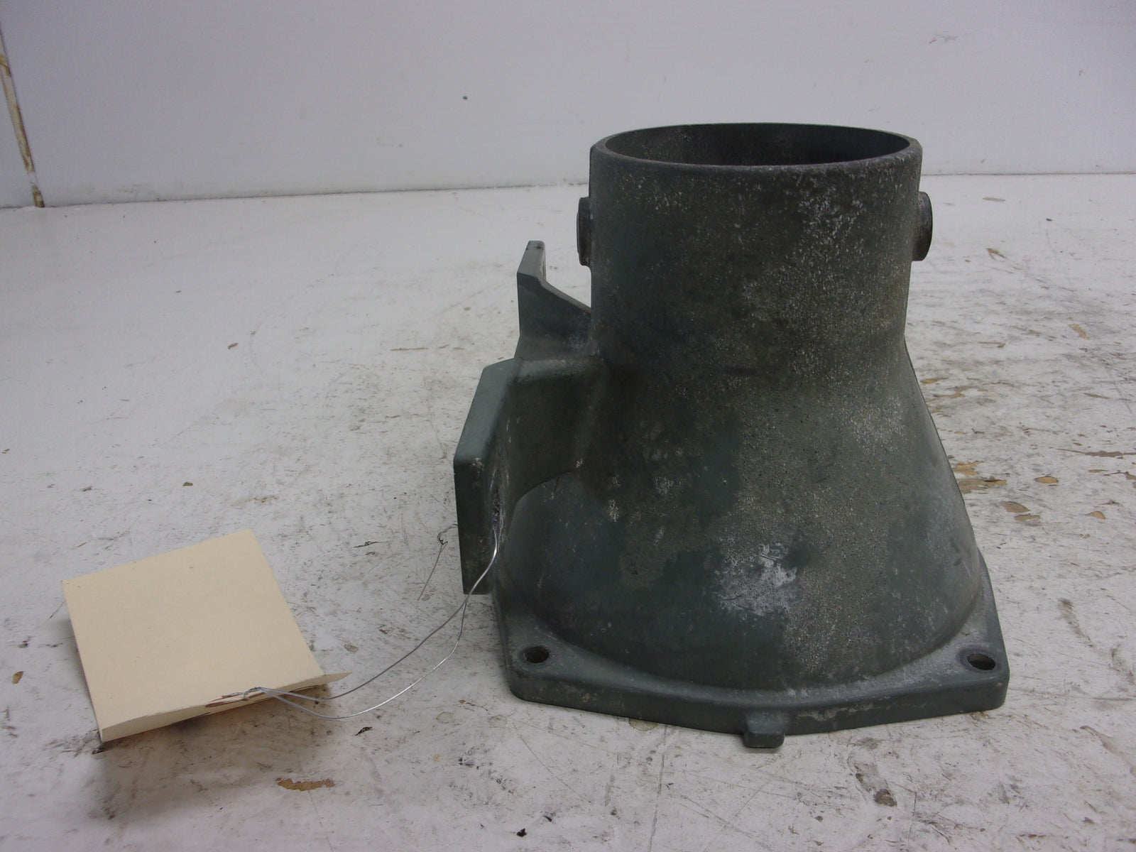 Yamaha WaveRunner 1990-1996 WaveRunner 3 OEM Pump Nozzle Part# 6R8-51318-00-5B
