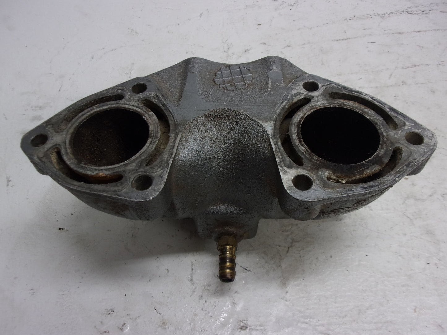 Kawasaki Jet Ski 1996-1998 STS STX 759 OEM Silver Exhaust Manifold # 59081-3718