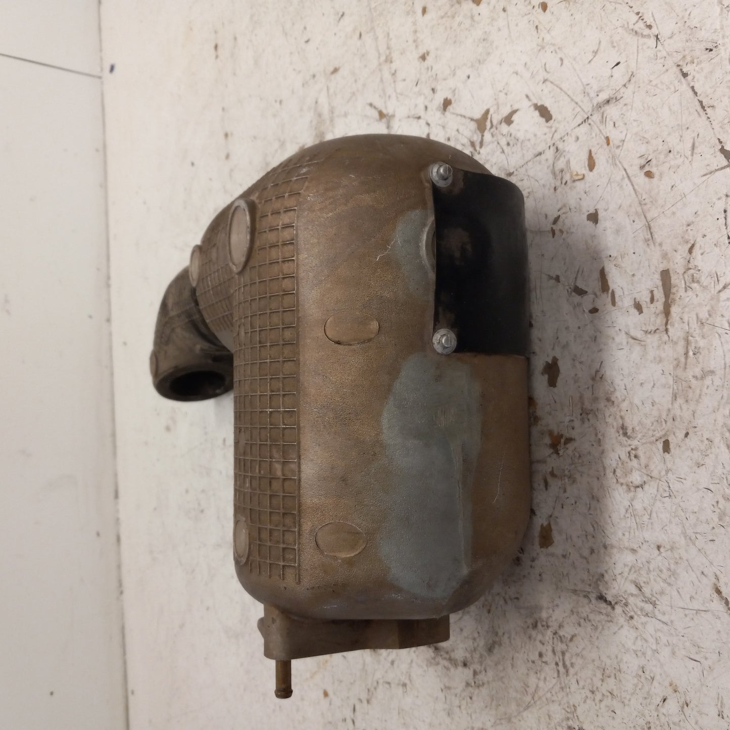 Honda Aquatraxx 2003-2007 F-12 F-12X OEM Exhaust Body + Boot Part# 18310-HW1-680
