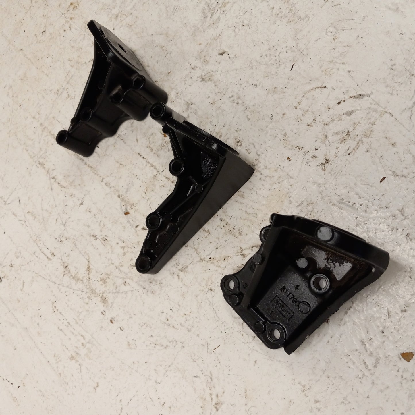 Sea Doo Bombardier 2003-2008 GTX RXP RXT GTI OEM Engine Bracket Set # 420811780