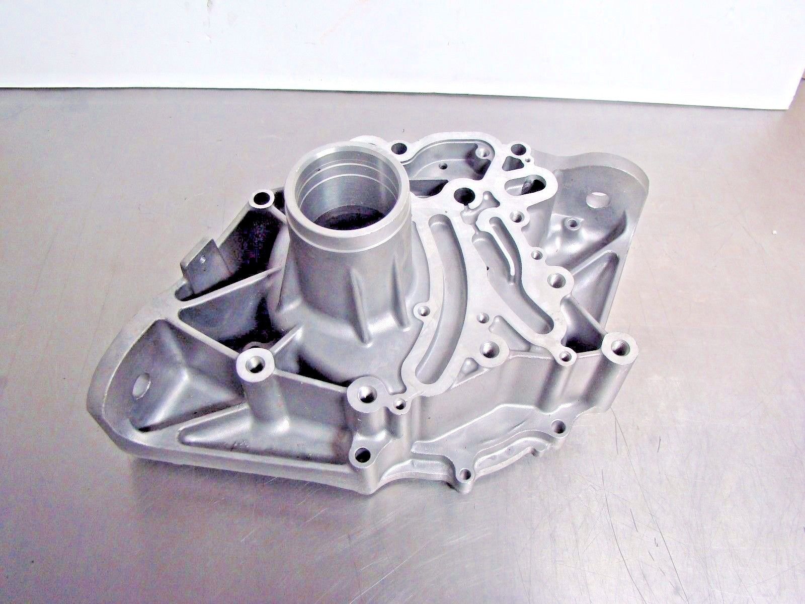 Yamaha Waverunner 2005-2011 VX110 FX New Gear Pump Cover Part# 6B6-13327-01-94