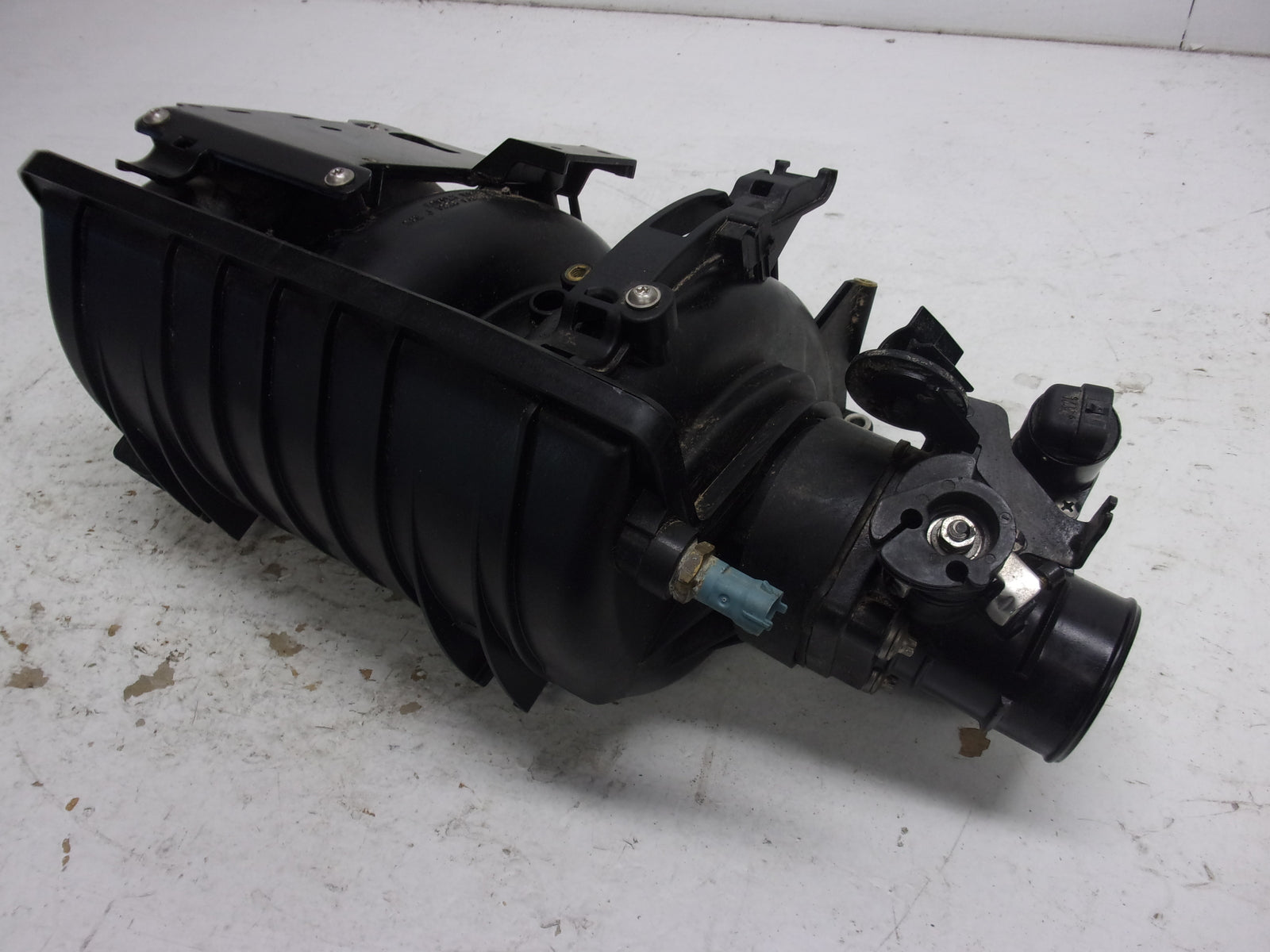 Sea Doo Bombardier 2002 GTX 4-Tec OEM Intake Manifold + Throttle Body 290889020