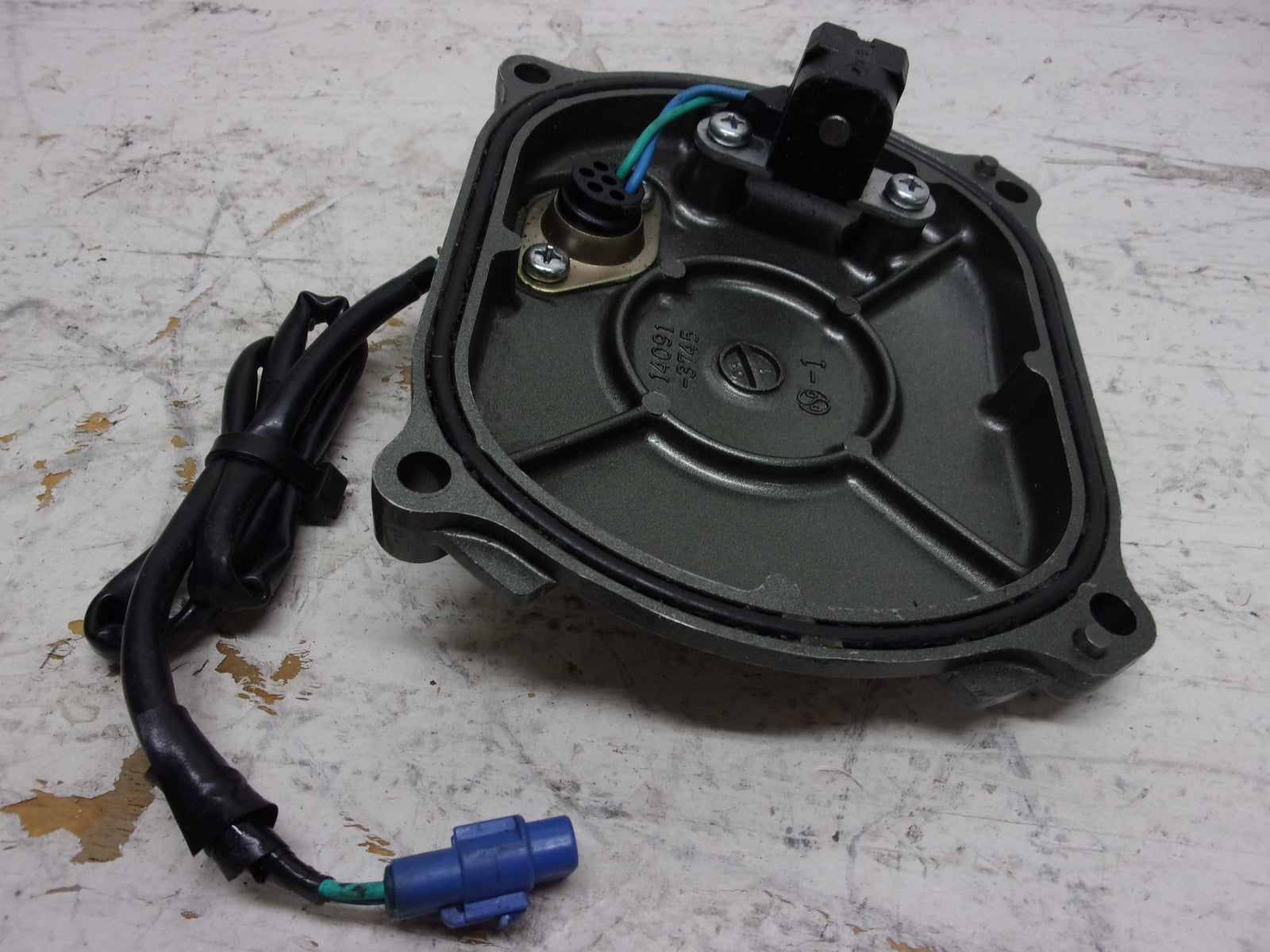 Kawasaki Jet Ski 2003 STX-12F OEM Pulse Cover & Pulsing Coil Part# 14091-3745