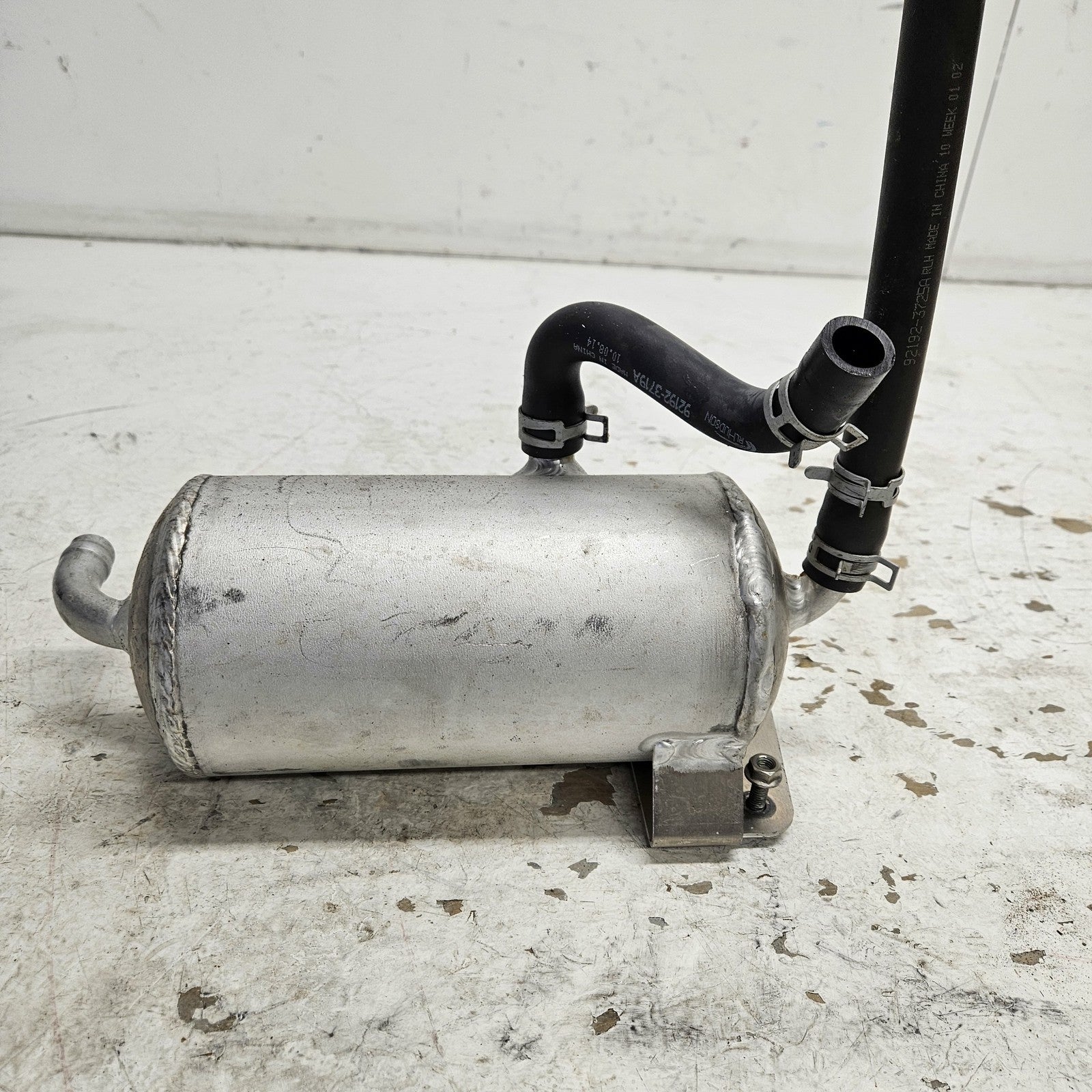 Kawasaki Jet Ski 2004-2017 STX-12F/15F Ultra OEM Oil Tank Assembly # 52001-3738