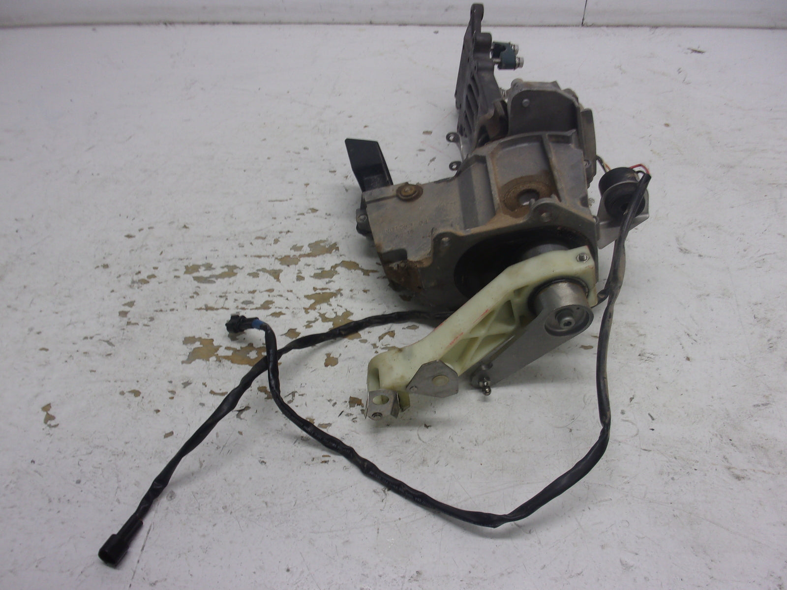 Yamaha Waverunner 2005 FX FXHO OEM Master Steering Assembly # F1S-61400-02-00