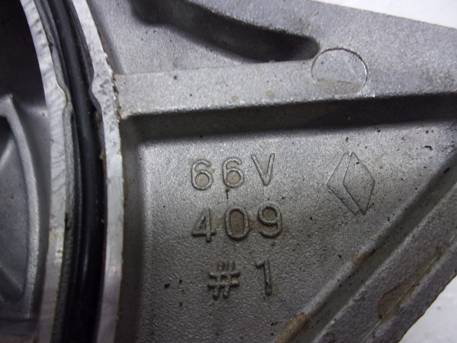 Yamaha Waverunner 1999-2000 GP XL 1200 Stator + Cover + Flywheel 66V-81337-00-8P