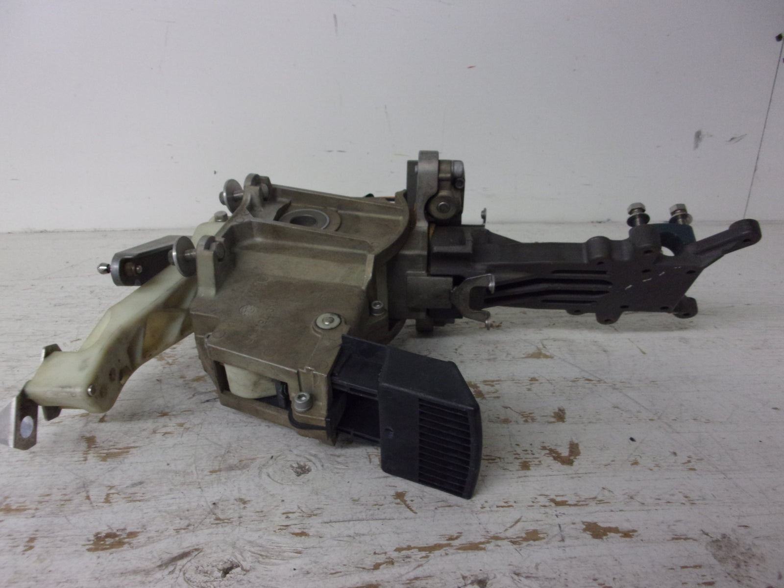 Yamaha Waverunner 2005 FX FXHO OEM Master Steering Assembly # F1S-61400-02-00