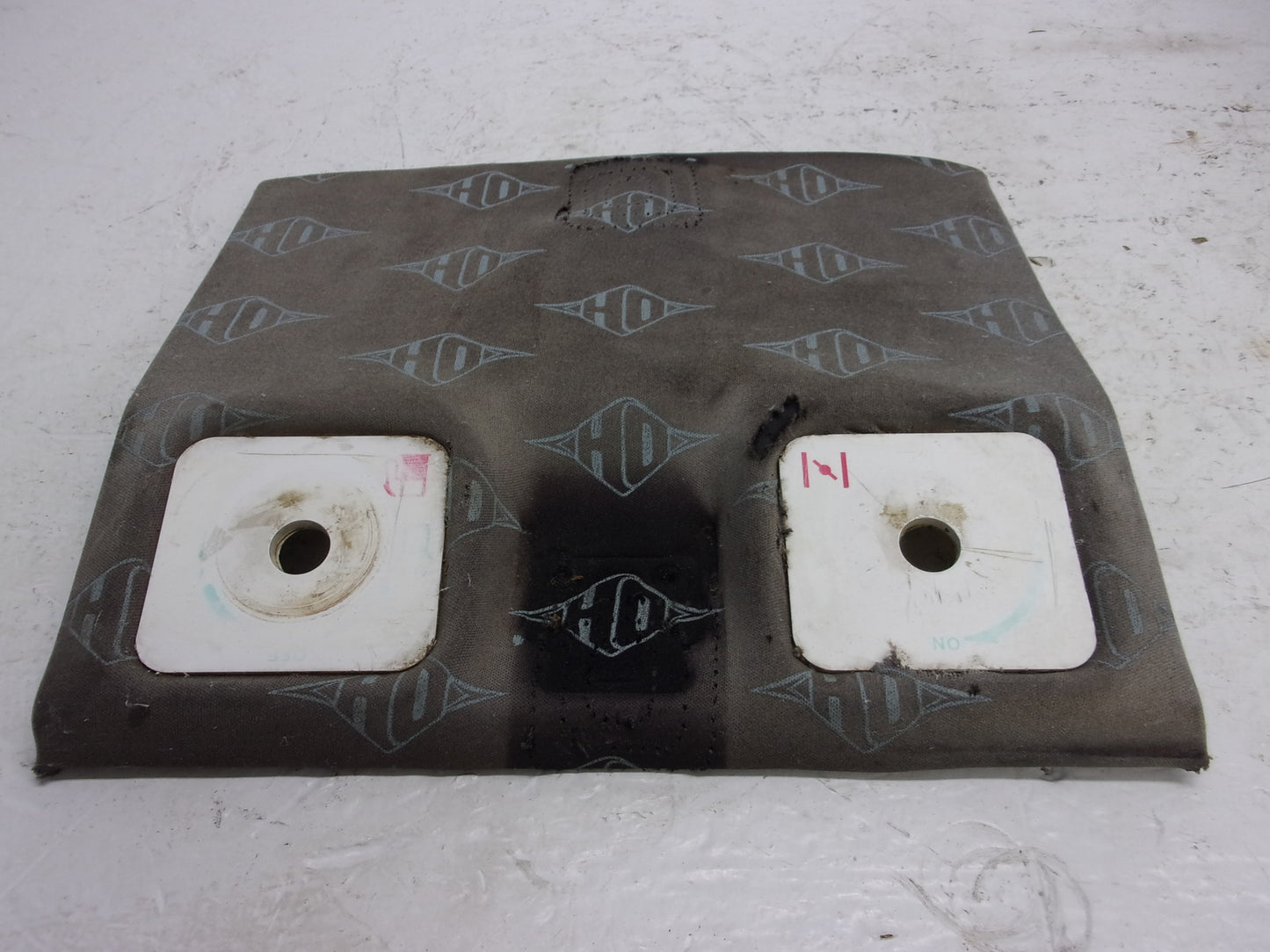 Kawasaki Jet Ski 1992-1998 750 SX SXI OEM Center Deck Pad Part# 39156-3752-PJ