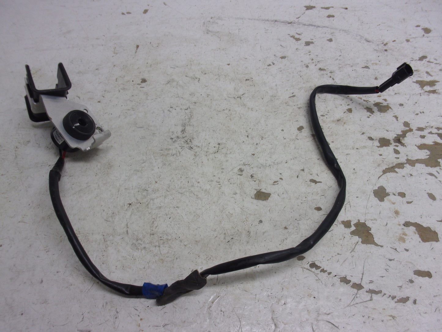 Yamaha Waverunner 2005-2022 FX GP EX V1 VX OEM Buzzer + Bracket F1S-68341-00-00