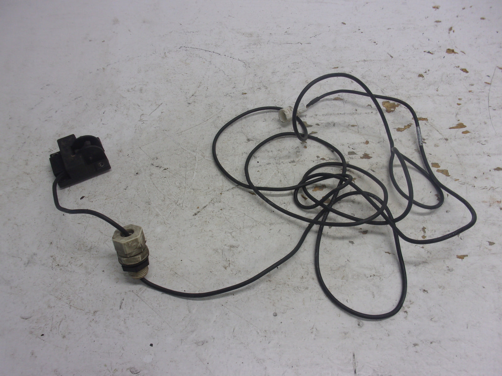 Yamaha 1995-1998 Wave Venture/Raider XL OEM Speed Sensor Part# GJ1-U8K31-01-00