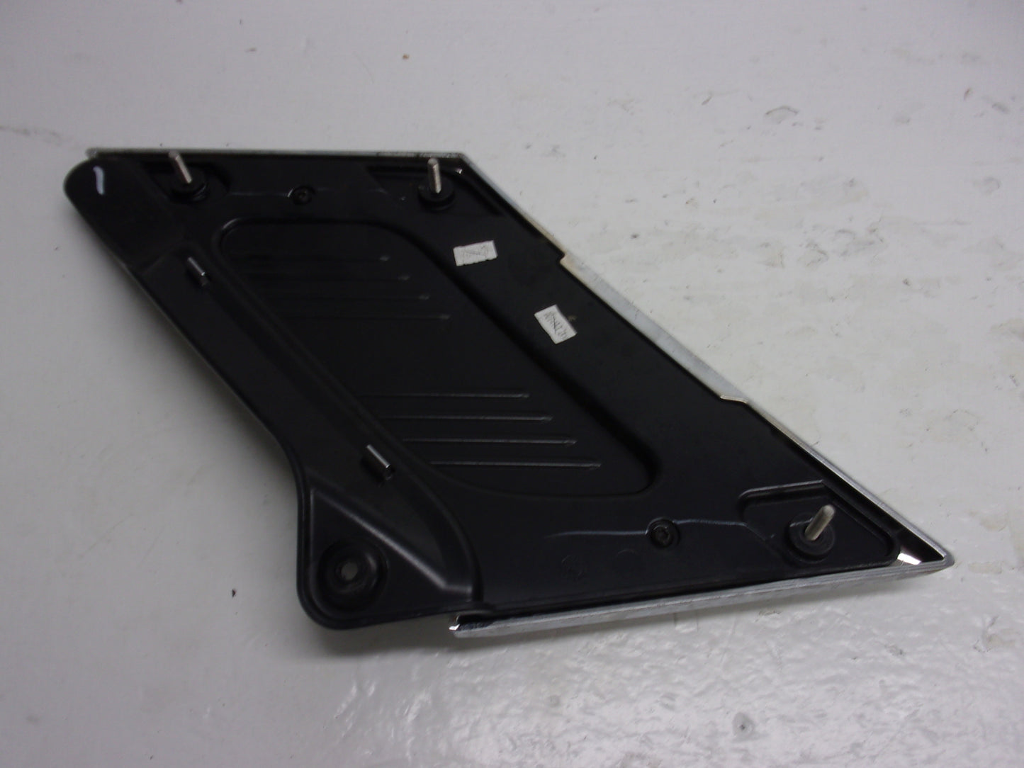 Yamaha WaveRunner 2012-2018 FX Cruiser SHO1.8 Right Chrome Trim F2S-U370K-00-00