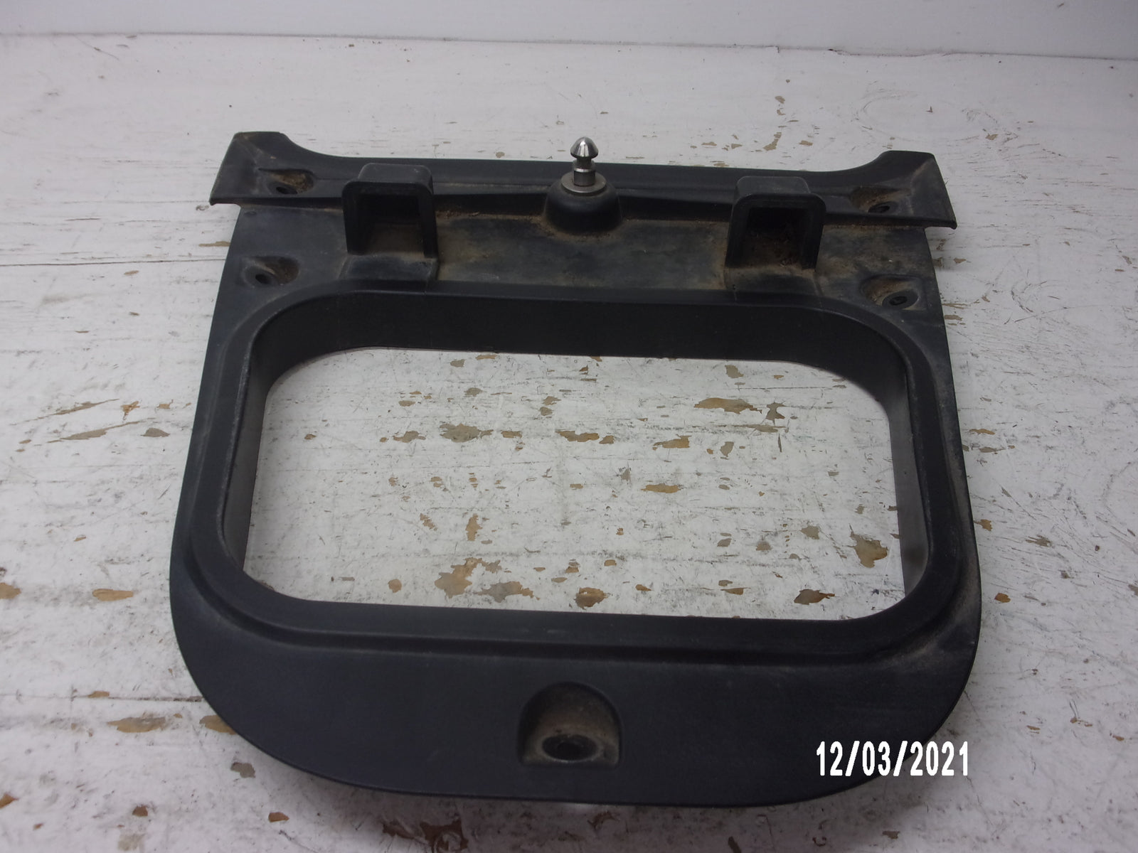 Yamaha WaveRunner PWC 2013-2019 VX FX VXR VXS OEM Deck Beam Part F2S-U890L-04-00