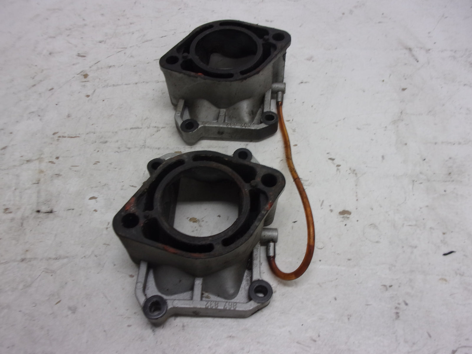 Sea Doo Bombardier 1998-2002 XP RX GTX LRV OEM Carburetor Adaptor Set 290867833