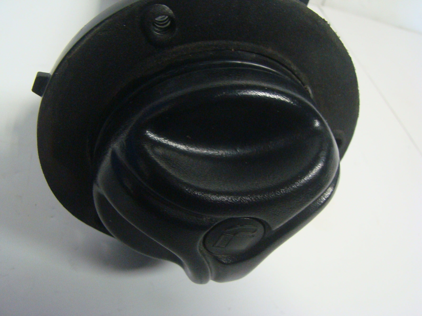 Sea Doo Bombardier 2014-2019 All Spark Models Fuel Filler Neck + Cap # 275500857