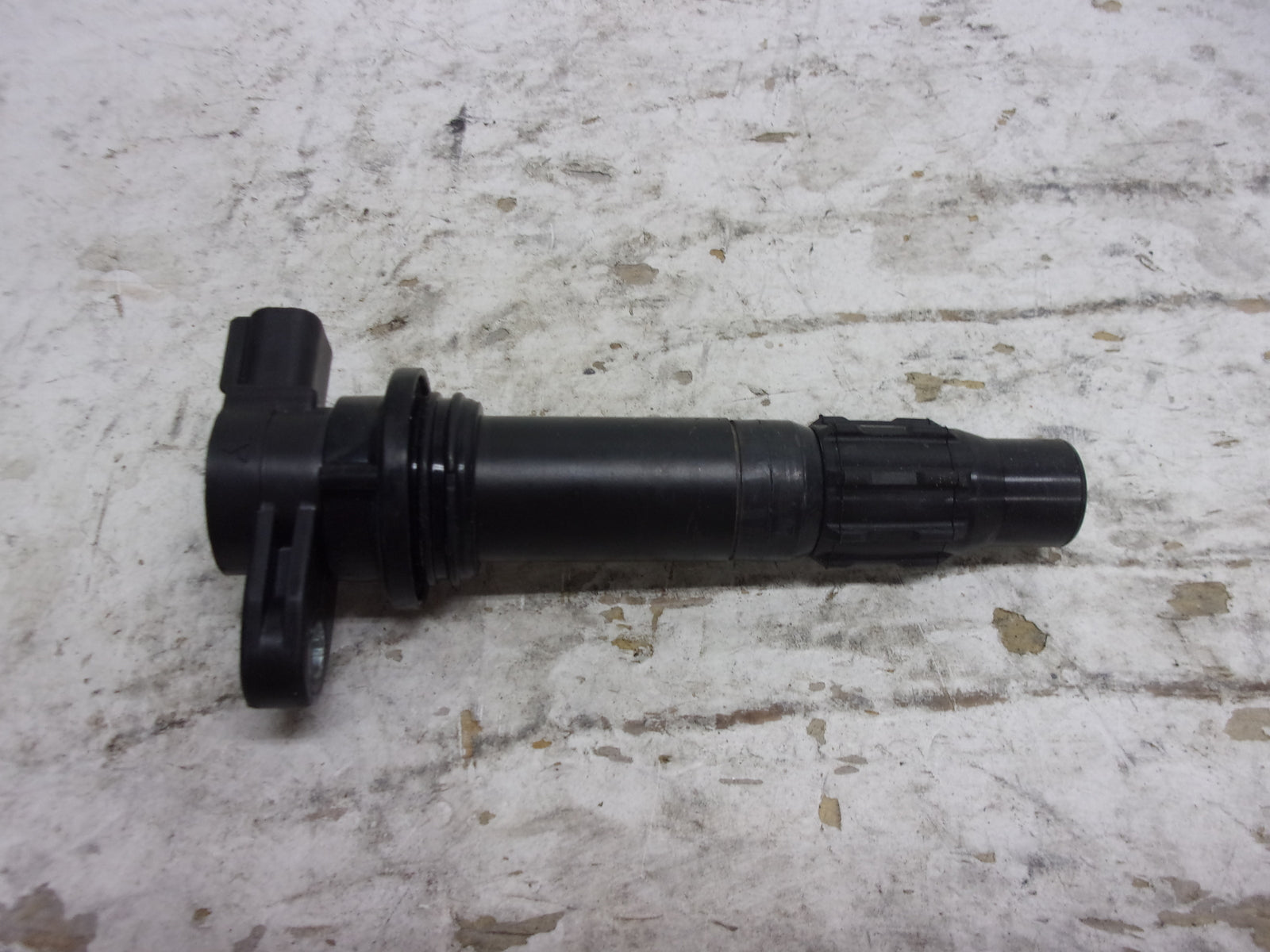 Yamaha Waverunner 2004-2007 VX FX HO OEM Ignition Coil Set Part# 6B6-82310-00-00