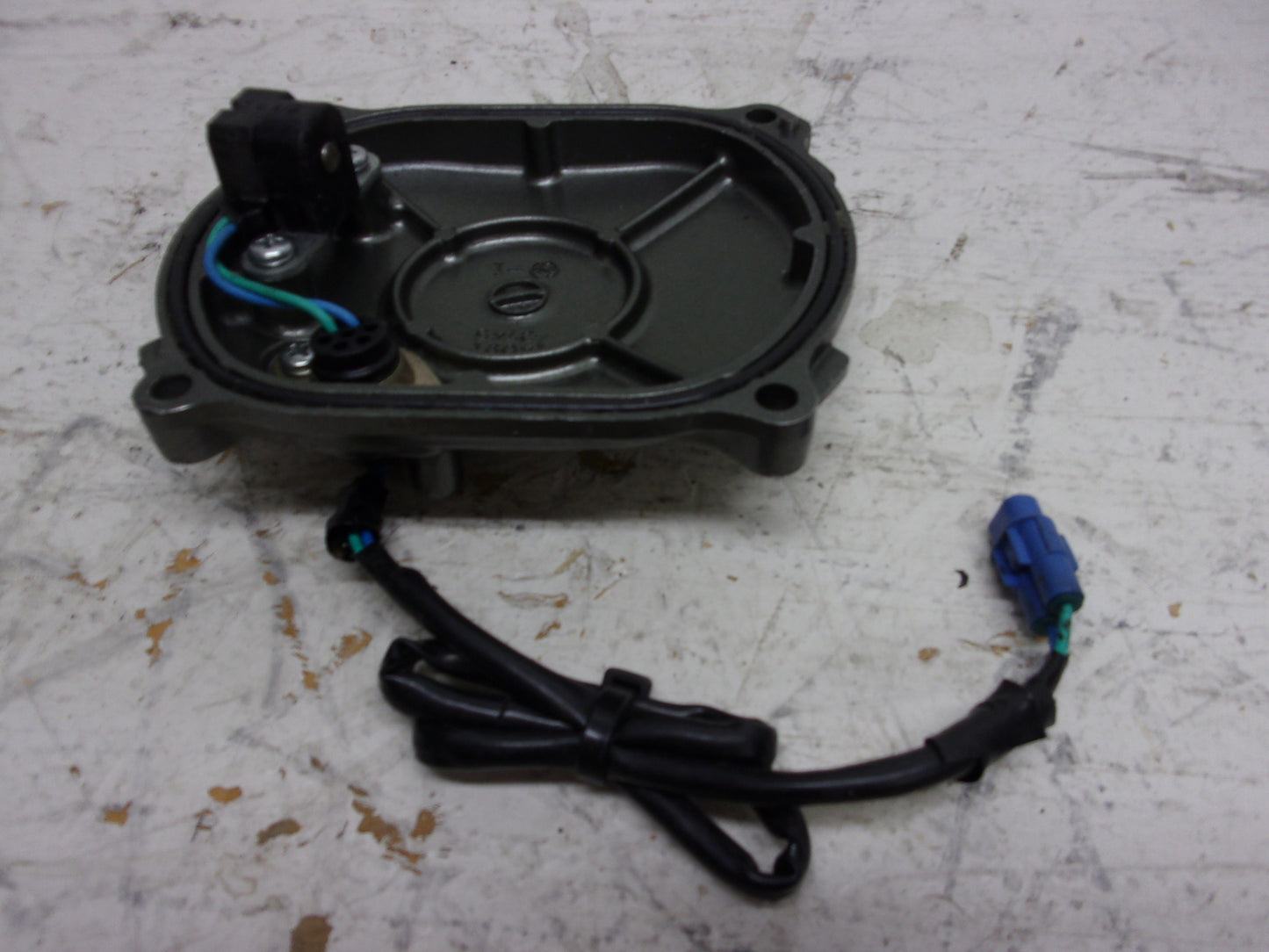 Kawasaki Jet Ski 2003 STX-12F OEM Pulse Cover & Pulsing Coil Part# 14091-3745