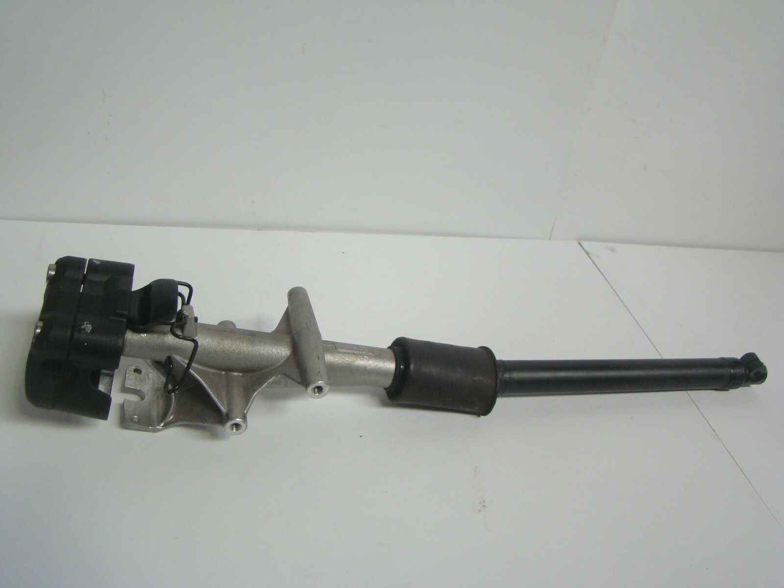 Can-Am Spyder Roadster 2015-2018 F3-S F3-T F3 LTD Steering Column # 709401340