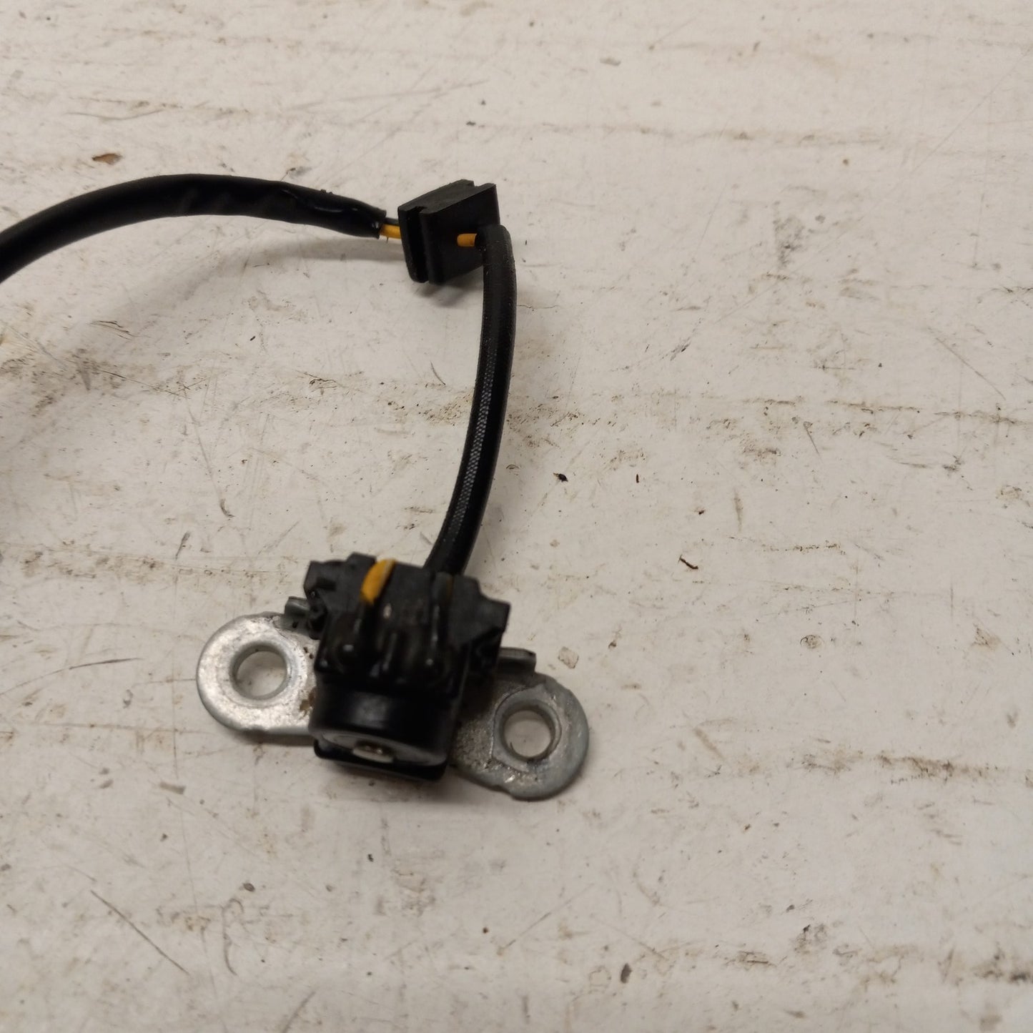Sea Doo Bombardier 2003-2005 GTX RXP RXT OEM Crankshaft Sensor Part# 420664140