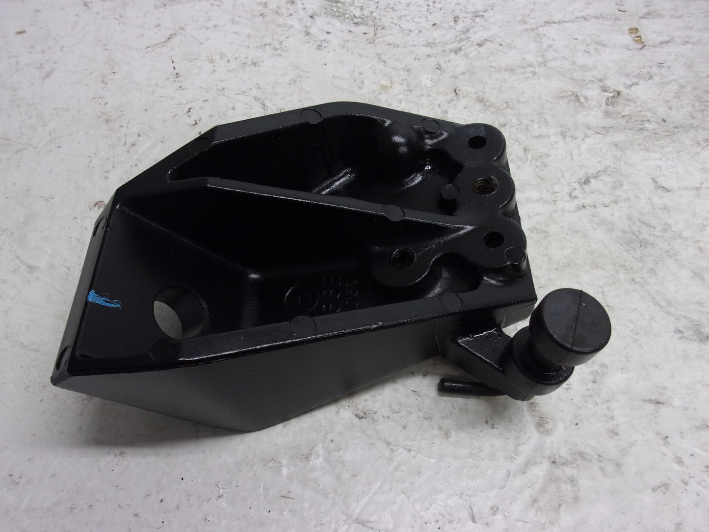 Yamaha WaveRunner 2004-2005 XA GP 800 OEM Engine Bracket Set # 66E-21426-10-8S
