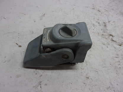 Kawasaki Jet Ski 1992-2001 750 SX SXI OEM Engine Hood Lock Assembly # 27016-3723