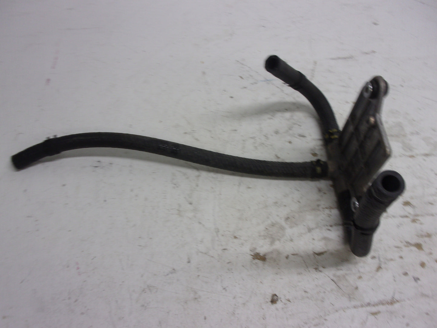 Yamaha WaveRunner 2016-2022 V1 EX VXOEM Rectifier Plate + Hose 6EY-81975-00-00