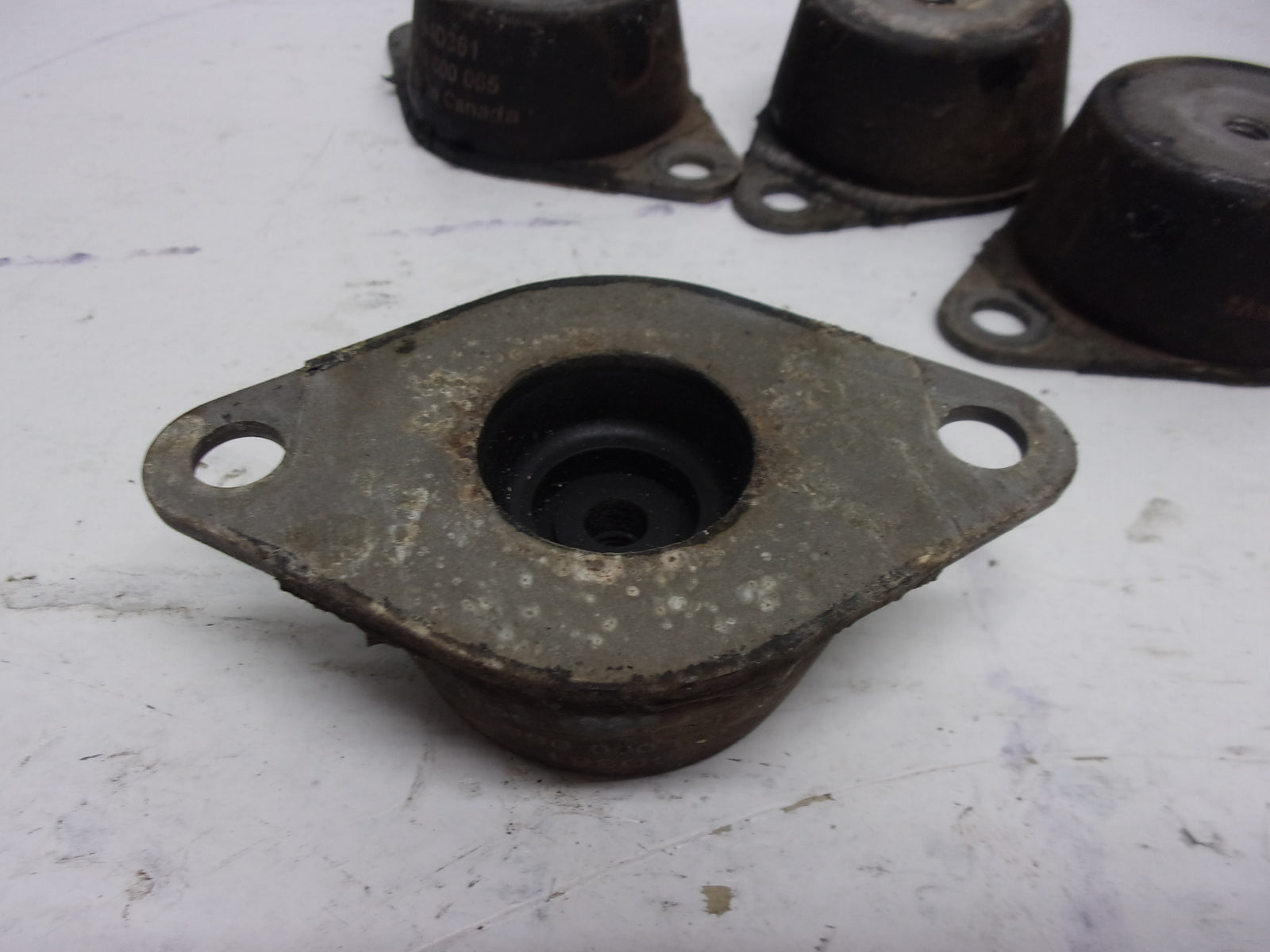 Sea Doo Bombardier 1994-1995 GTS GTX XP XPI SP SPX Engine Mount Set # 270000065