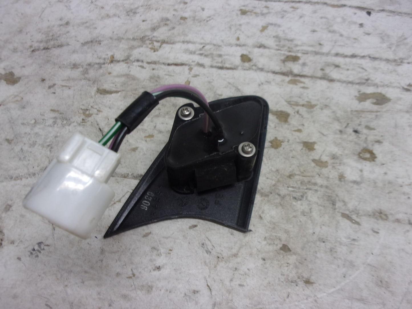 Yamaha Waverunner 2006-2011 FX140 FX OEM LH Switch + Housing # F1X-68090-00-00