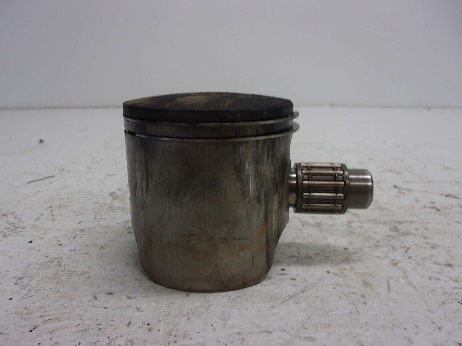 Polaris PWC Watercraft 1995-1997 SLT SLX SL OEM Cylinder + Piston Set # 3240248