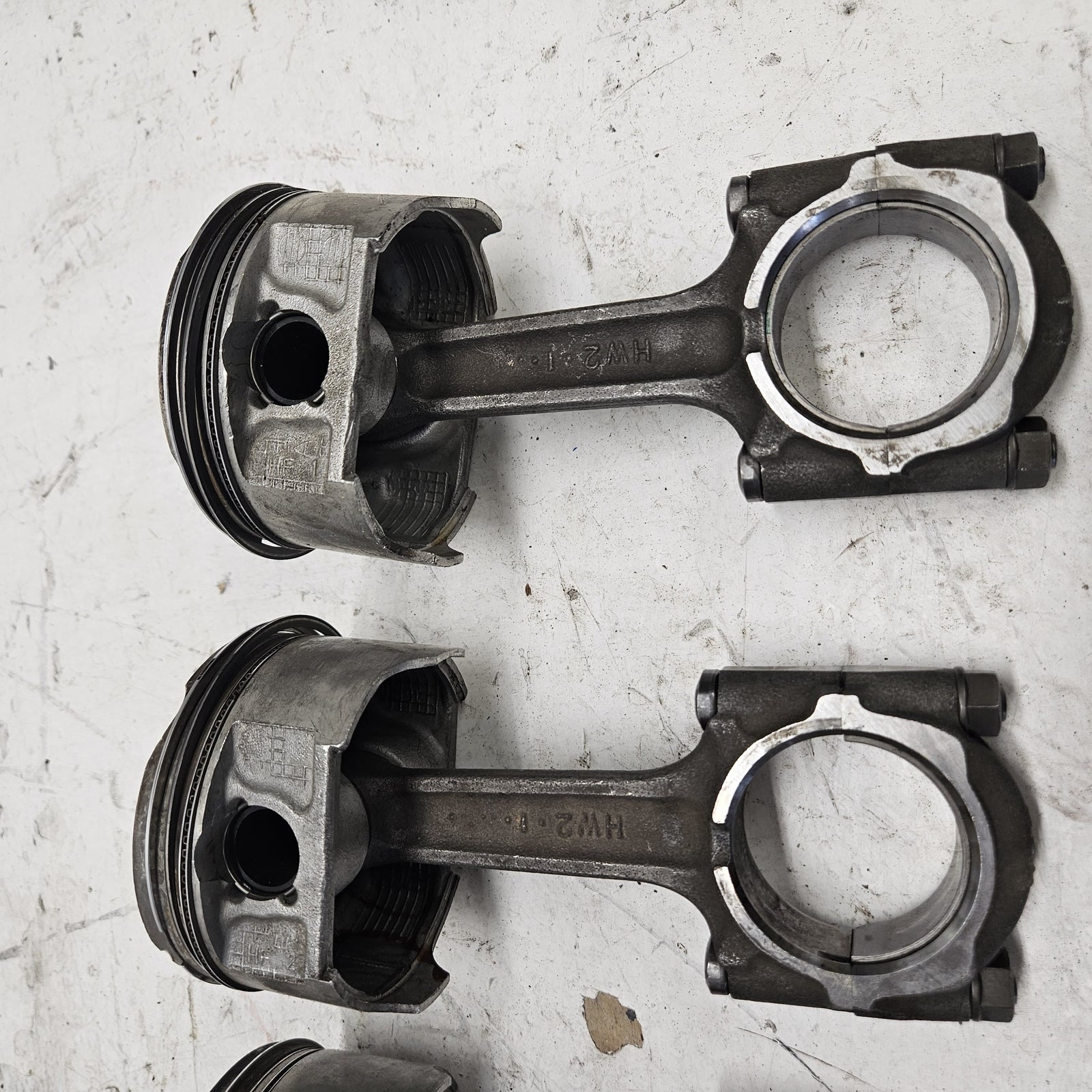 Honda  Aquatraxx 2002-2007 F-12 R-12 OEM Connecting Rod + Piston # 13210-HW2-670