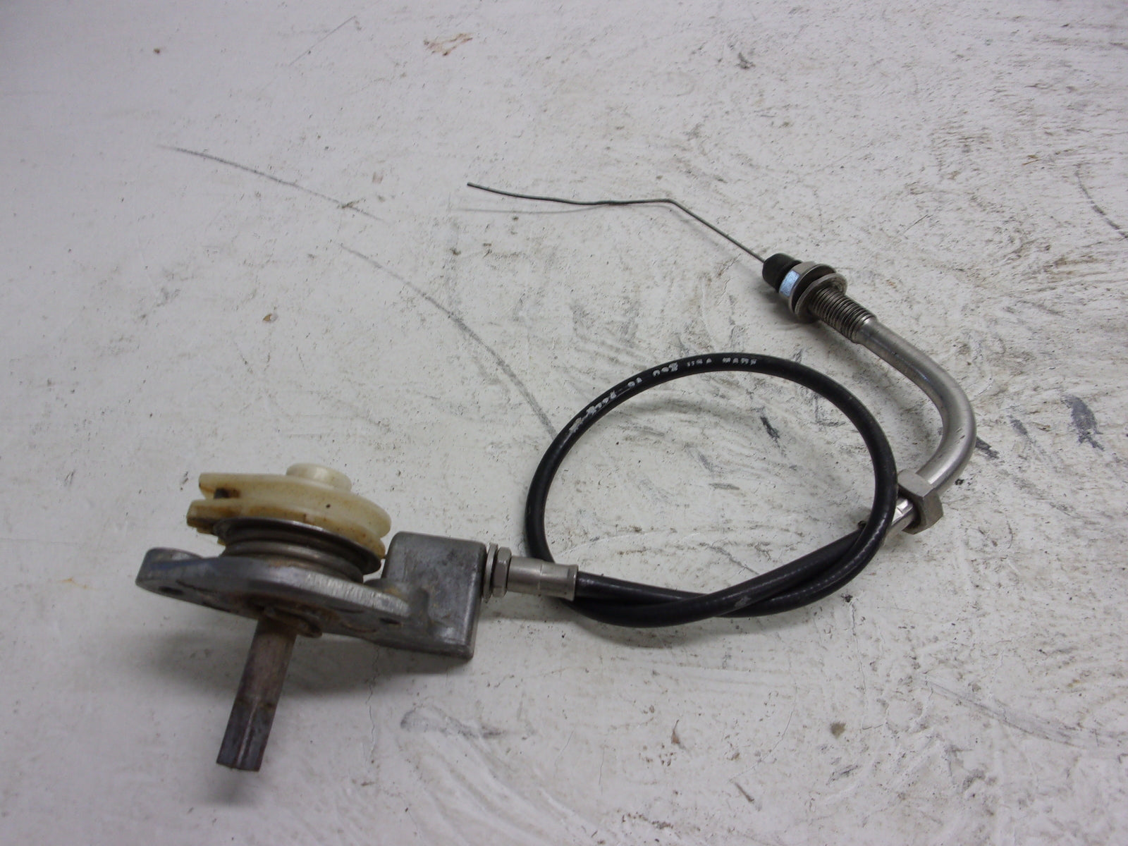 Kawasaki Jet Ski 1999-2002 Ultra 150 OEM Choke Cable + Bracket Part# 59401-3724