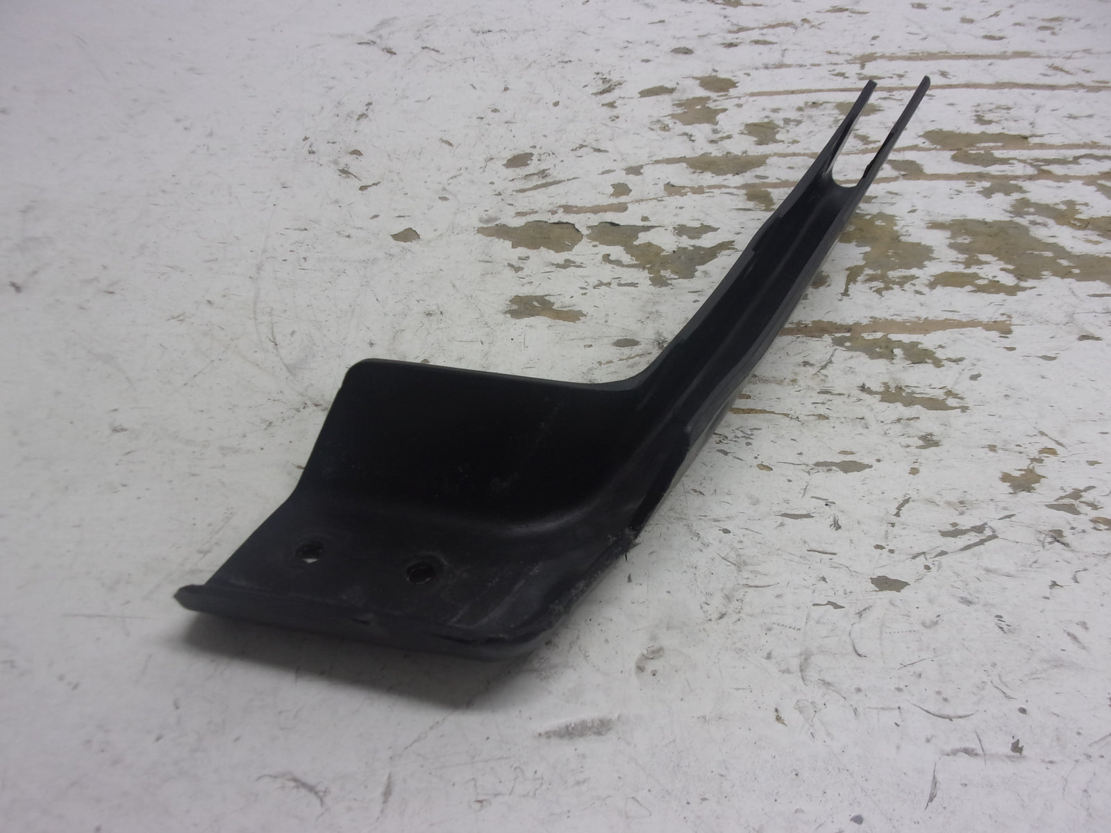 Yamaha 1991-1992  WaveRunner 3 / LX OEM Black Left Gunwale Stern EU0-62513-14-00