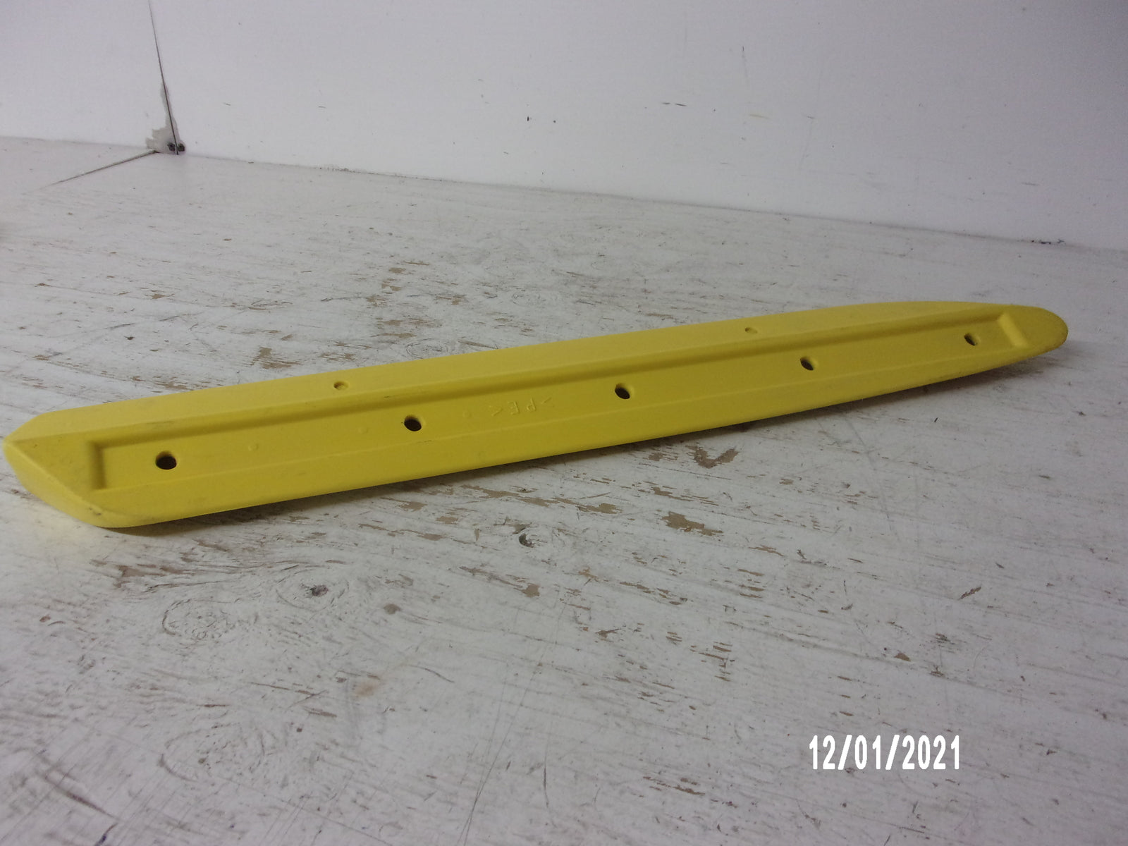 Yamaha WaveRunner 1996-1997 WaveRaider 700/760 OEM Right Sponson GH1-6883P-50-00
