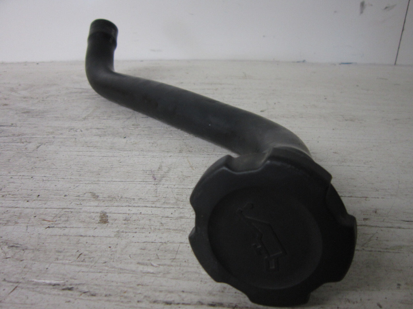 Yamaha WaveRunner 2002-2005 XL XA XLT OEM Oil Filler Tube + Cap  F0D-U776C-10-00