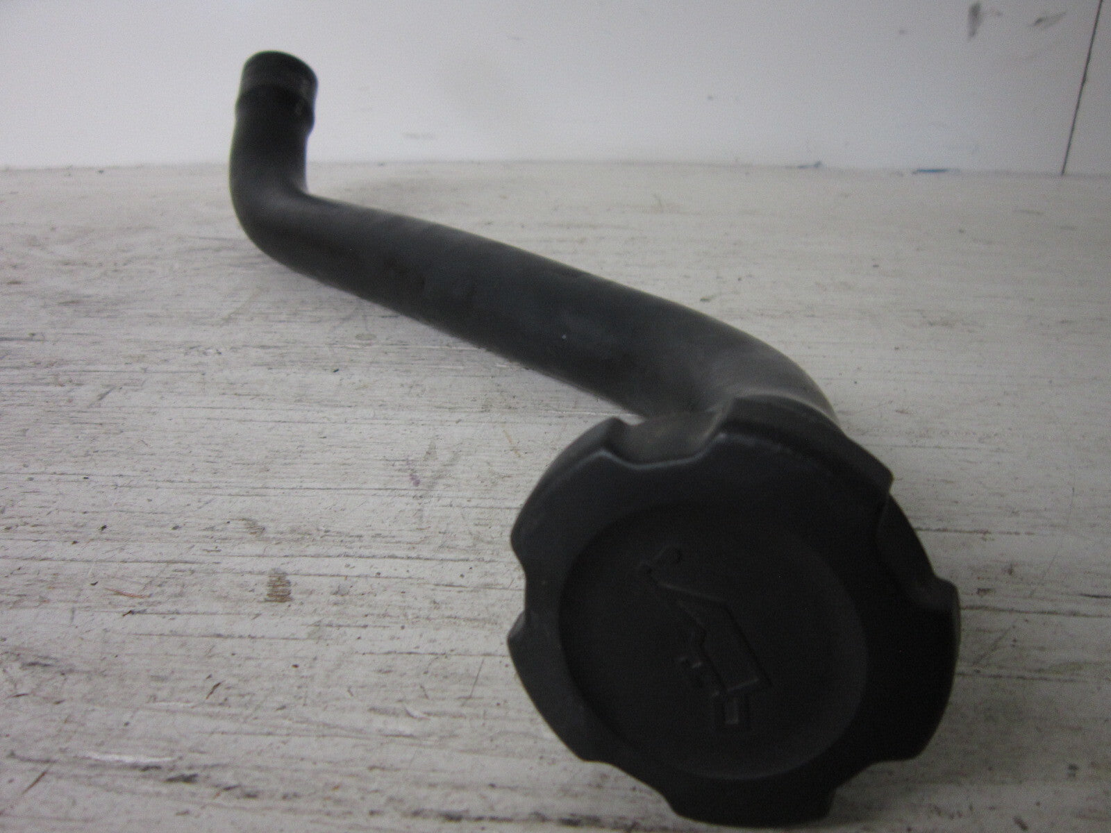 Yamaha WaveRunner 2002-2005 XL XA XLT OEM Oil Filler Tube + Cap  F0D-U776C-10-00